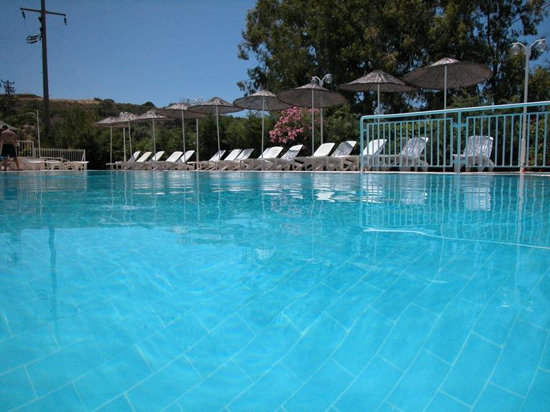 Hanedan Beach Hotel Foca Exterior photo